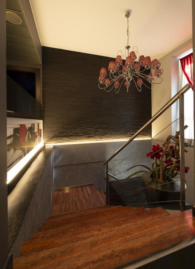 Hotel Five Milan Exterior photo