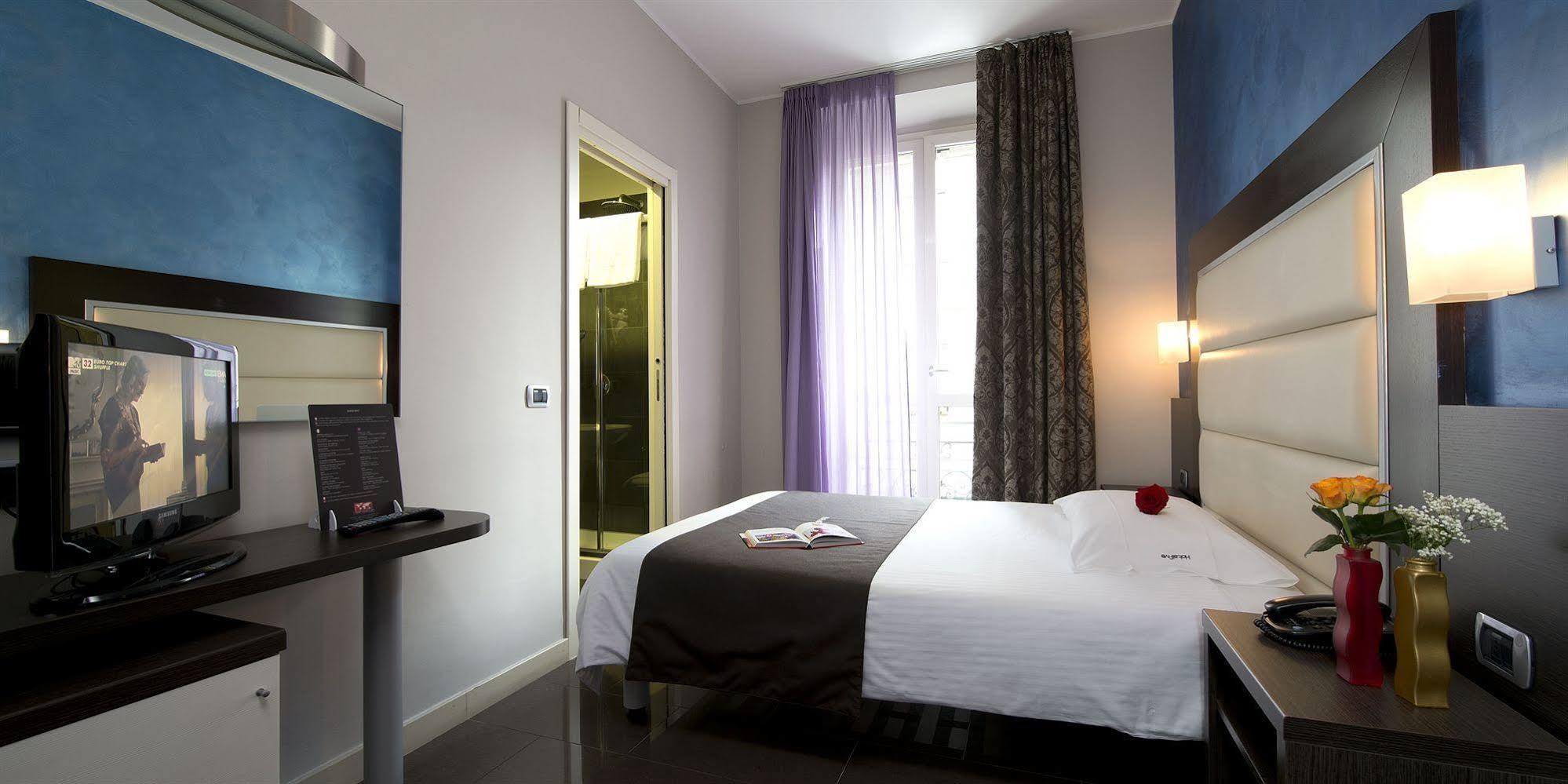 Hotel Five Milan Exterior photo